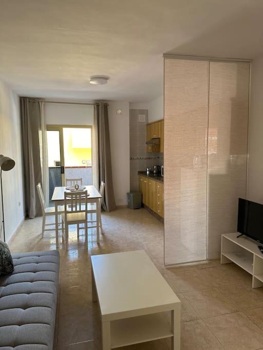 Bonito Estudio En San Isidro Bien Situado Zewnętrze zdjęcie
